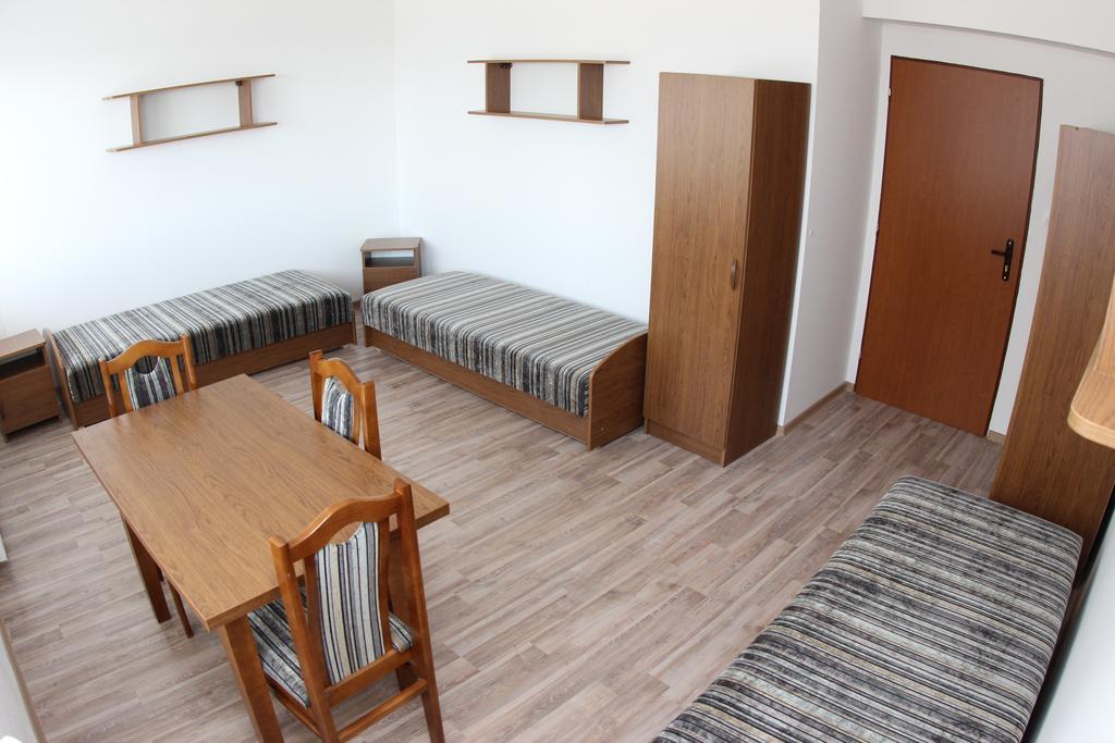 City Building Saca Room photo
