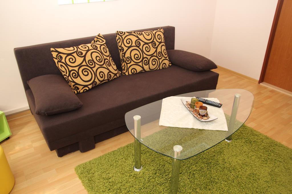 City Building Saca Room photo