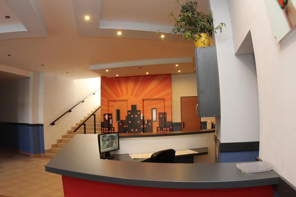 City Building Saca Exterior photo